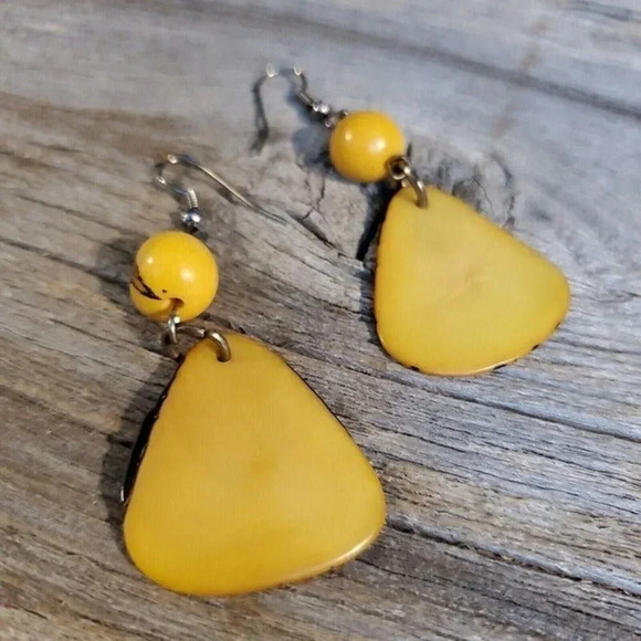 Handcrafted Muted Yellow Peruvian Tagua Nut Slices Round Beads Teardrop Earrings - Picture 3 of 8